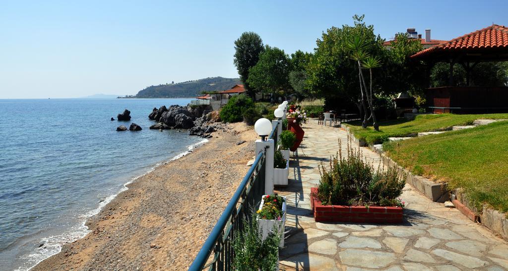 Alexiadis Apartments Агия-Параскеви Экстерьер фото